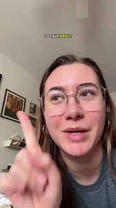 Reporting from my place as a middle child of three and a second-born daughter who was homeschooled and therefore large-family-adjacent #siblings #birthorder #family