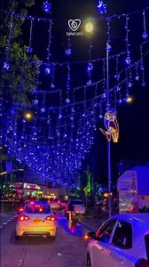 Así se ve el alumbrado de Milán en Manizales. 🤩⭐️