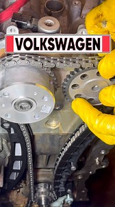 Correct Timing Chain Installation on VW 1.4 TSI: Step by Step. • In this video, we demonstrate the process of installing a new timing chain on a Volkswagen 1.4 TSI engine with the CAXA code. The work begins with fitting all the key components: the timing chain itself, the tensioner with the guide rail, a new crankshaft sprocket, a new camshaft sprocket with a phase regulator, as well as the oil pump chain, which operates in oil and must always be replaced along with the rest of the system. This