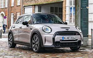 Mini Cooper windshield washer not working – causes and how to fix it