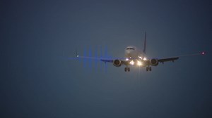 Video allegedly shows Delta plane forced to land because of passenger’s ‘diarrhea’ trail