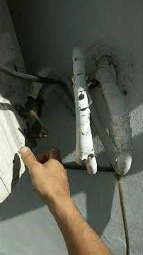 How do you store the gas to uninstall an air conditioner?