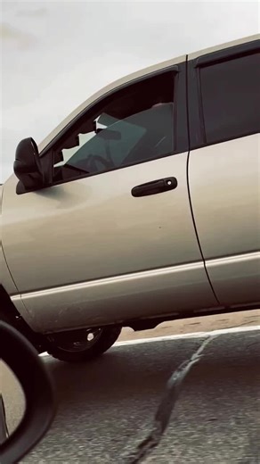 sootmitt (@sootmitt)’s videos with original sound - sootmitt