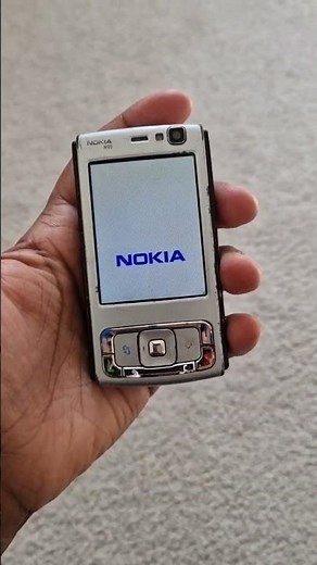 Throwback Tech: Review of the Legendary Nokia N95!