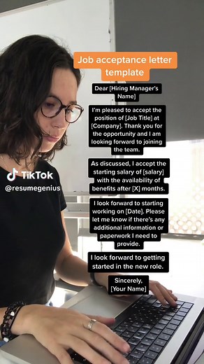 Job Offer Acceptance: How to Respond Professionally