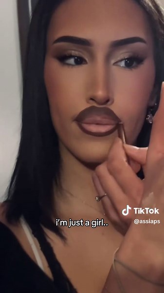 🤎@Charlotte Tilbury @NYX COSMETICS FRANCE @rimmellondon @SHEGLAM #lipstuto #tutooverline #makeup #lipcombo #overline