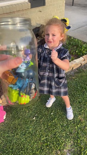 1998 “a bug’s life” mcdonald’s happy meal toys bug hunt #abugslife #bugslife #happymeal #happymealtoy #pixar #flik #hopper #bughunt #disney #mcdonalds