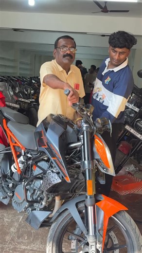 Selvi motors on Instagram: "Lovely dad and son ❤️happy motoring with us ❤️‍🔥 Visit us to get yours 🚀 More then 200plus used bike at best price in market Chennai’s most trustable used bike showroom 💯 Ph:8124553543 call us 🤙 Find us in google map (Selvi motors Saidapet Chennai )📍"