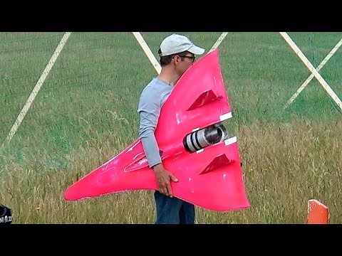744 KMH 462 MPH THE WORLD´S FASTEST RC MODEL TURBINE JET / GUINNESS NEW WORLD RECORD 2016