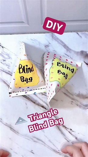 DIY Triangle Blind Bag in Minutes! #blindbag #blindboxes