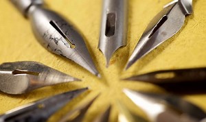 10 Best Calligraphy Nibs Reviewed & Rated in 2026 - Art Ltd Mag