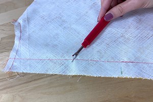 How To Sew A Traditional Lapped Zipper Application