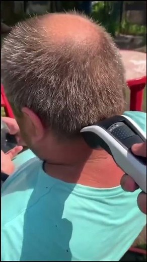 Нечего обижать дочку)))