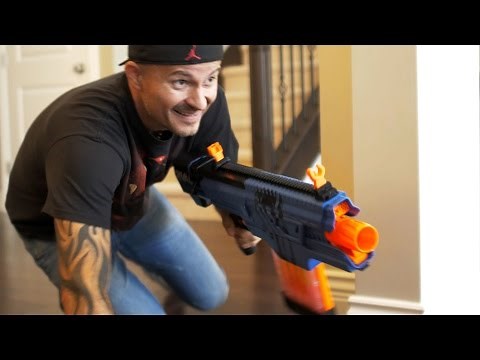 NERF RIVAL WAR: The Last Pizza!