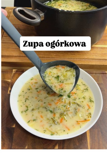 Klasyczna zupa ogórkowa – przepis na polski klasyk