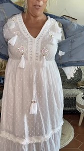 3K views · 116 reactions | Descargate nuestra App www. Papalagi.es ❗️❗️pedidos e información ❗️❗️ para envíos nacionales e internacionales ❌WHATTAP (+34) 640126479 #lowcost #papalagimoda #modamujer #modafiesta #modavintage #vestidosbandage #bohochicstyle #vestidosnovia #modafashion #vestidosfiesta #papalagitorremolinos #modaespaña #modagranada #modamalaga #bohochic #leggings #jerseylana #chaquetas #abrigos #hippie | ByEliss. Tu Asesora de Imagen | Facebook