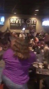 14 reactions | When the Mudbugs score ...we get LOUD! The fans at River City Grille are wanting MORE GOALS !! | Shreveport Mudbugs Hockey | Facebook