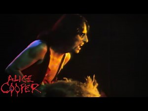 Alice Cooper’s chilling “Steven” performance (Hit Kwiss, 1975)