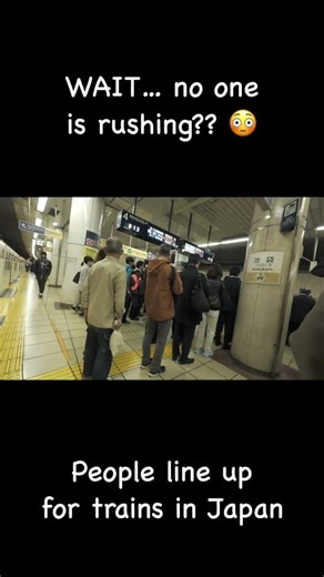 Why is everyone lining up like this in Japan?? 😳🇯🇵