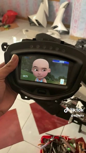 Explore the Yamaha MX King 150 Speedometer Features