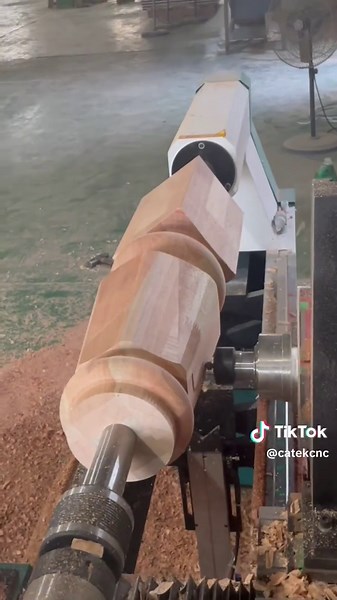 Multifunctional CNC Wood Lathe for Pool Table Legs