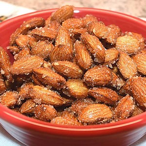 Irresistible Honey Roasted Almonds Recipe - Carolina Honeybees
