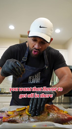 Crispy Roasted Red Snapper! 🔥 Fall in love with the flavor of this perfectly roasted red snapper! Crispy on the outside, tender on the inside and bursting with fresh herbs and savory flavors. Perfect for date night or to share with the entire family. Ingredients Red Bell Pepper, Green bell pepper, Yellow bell pepper Red onion, olive oil, blackened seasoning, House of Flava Cajun Seasoning, salt, pepper. Olive oil infused with, rosemary, thyme, lemon slices, dill weed. Oven temperature Bake 350-