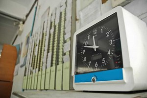 How To Calculate Payroll for Hourly Employees
