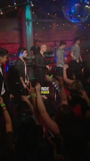 The Wanted - Chasing The Sun Music Video