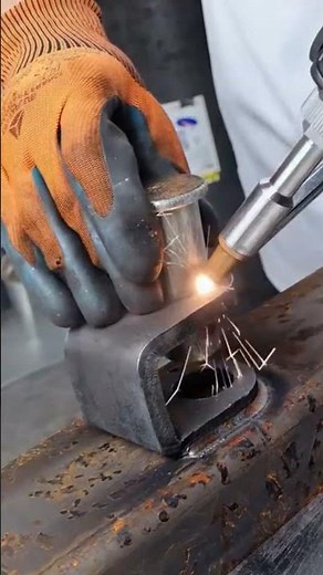 Handheld laser welding machine#...Archive service#Air-cooled laser welding machine