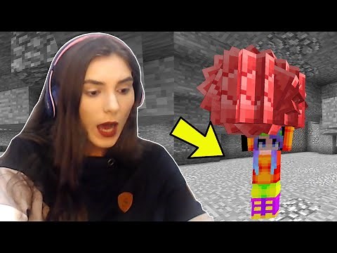 My GIRLFRIEND'S First Time Playing Minecraft!