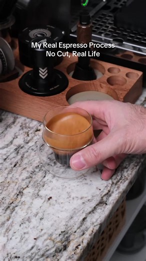 Real espresso, no cuts, no shortcuts. This is my everyday espresso routine, start to finish. I weigh my beans, spray to reduce static, and weigh again after grinding. I keep the portafilter warm for better temperature and taste, and no matter how rushed I am, I never skip WDT or proper tamping. Those steps matter more than saving a few seconds. Same with purging the grouphead and using a puck screen. Most days it’s 18 grams in, 36 grams out. Sometimes a ristretto, sometimes a longer shot, depend