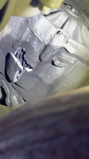 2.2K views · 31 reactions | Another Explorer, another PTU failure. Happens all the time because you can’t change the gear oil in it. Fix or repair daily (F.O.R.D.) . . . . #ford #suv #fordperformance #fordexplorer #fordsuv #fordsucks #getright #staydirty #brokencar #mechanic #mechanical #carsofinstagram #reels #explorepage | Just Call Me Eddie | Facebook