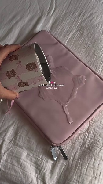 Protect Your iPad with a Stylish Pink Sleeve