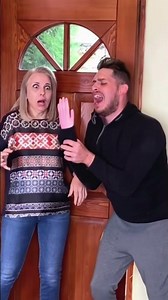 Funny prank #prank #funny #funnyprank #prank #viral #trending #scareprank #scared #haha #usa #fyp