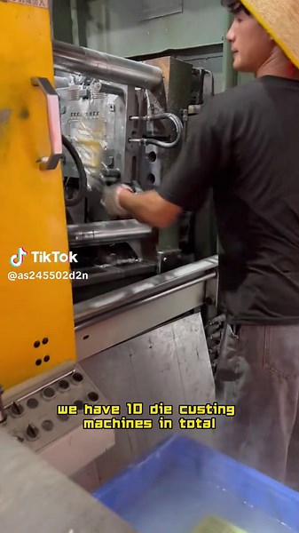 If you need to know more about the product, please consult us#sourcefactory #aluminumfactory #diecasting #foundry #productionline #aluminumdiecasting #machinery #productionprocess