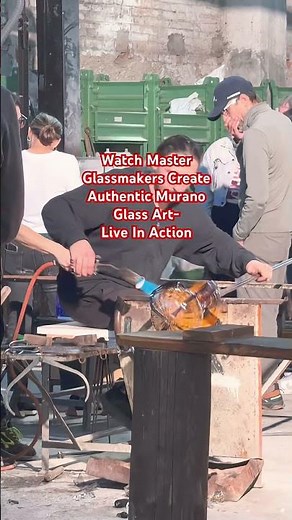 Watch Master Glassmakers Create Authentic Murano Glass Art Live in Action!🇮🇹 #glassartist #venice