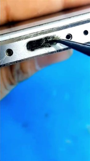 Keep Your USB Port Clean! ⚡ | Mobile USB Cleaning Tips | #duet #chargingport #solution