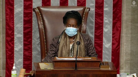 House passes bill to bump stimulus checks to $2,000, fate lies in Senate