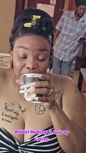 Crissy's Beauty Haven (@crissydoesmymakeup)’s video of bridal makeup