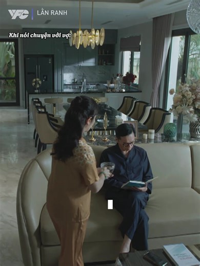 Lãnh đạo nói chuyện với vợ và dân: Đâu là lằn ranh?