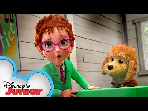 Frenchy Takes The Stand 🐩 | Fancy Nancy | ‪@disneyjr‬