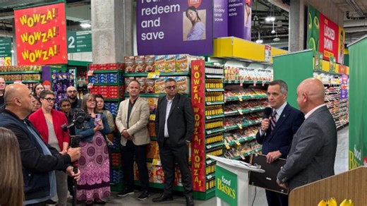 Food Basics brings first ‘urban concept’ store to Queen St. in bid to expand beyond suburbs