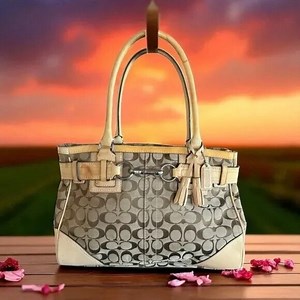 Coach Vintage Signature Canvas and Leather Shoulder Bag