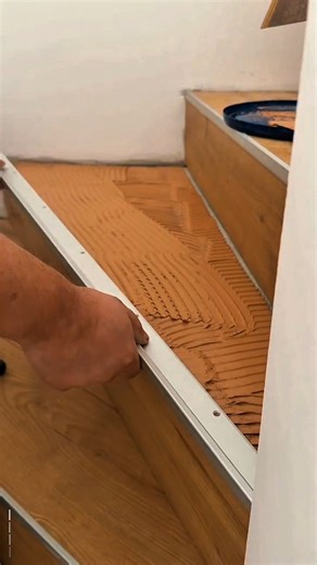 Genius Laminate Stair Tread Installation – Perfect Finish for Modern Stairs | DIY Flooring