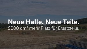 5000 qm mehr Lagerfläche und viel Platz für neue Ersatzteile in 100 % Volkswagen Qualität. Entdecke jetzt neue Ersatzteile für Bulli, Käfer und viele andere klassische Volkswagen in unserem Online-Shop. Mit Original Volkswagen Classic Parts ist dein Klassiker auch morgen nicht von gestern. | Volkswagen Classic Parts