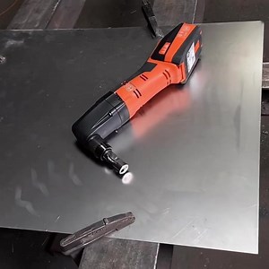 Nibblers are perfect for cutting profile sheets, small channels, tubes and corrugated sheets, allowing these materials to be cut very accurately. Our variable-speed cordless nibbler is the most versatile on the market, as you can move the head to suit your angle of the cut! Did you know, our new cordless nibblers are also available on AMPShare, which means you use your 18v Bosch ProCore batteries to power our new nibbler. | Fein