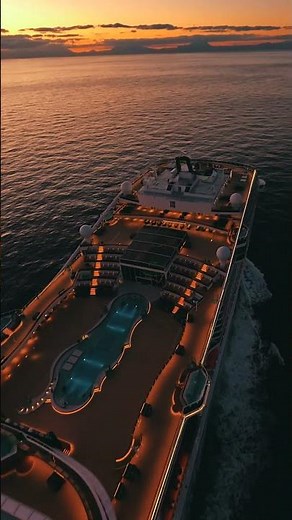 Golden hour, but instead it’s the magic of sunrise with MSC World Europa. 🌅