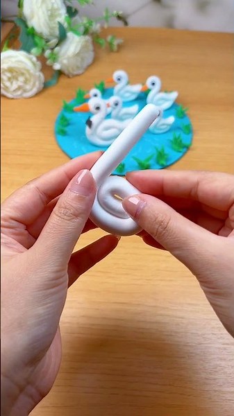 Simple Crafts | Make a White Goose Clay Art Piece! #DIY #Handicrafts