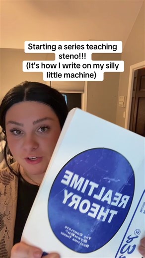 Leah Iaquinta | Court Reporter on TikTok